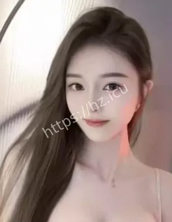 唐雯